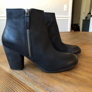 BP Trolley Bootie Black Size 7.5